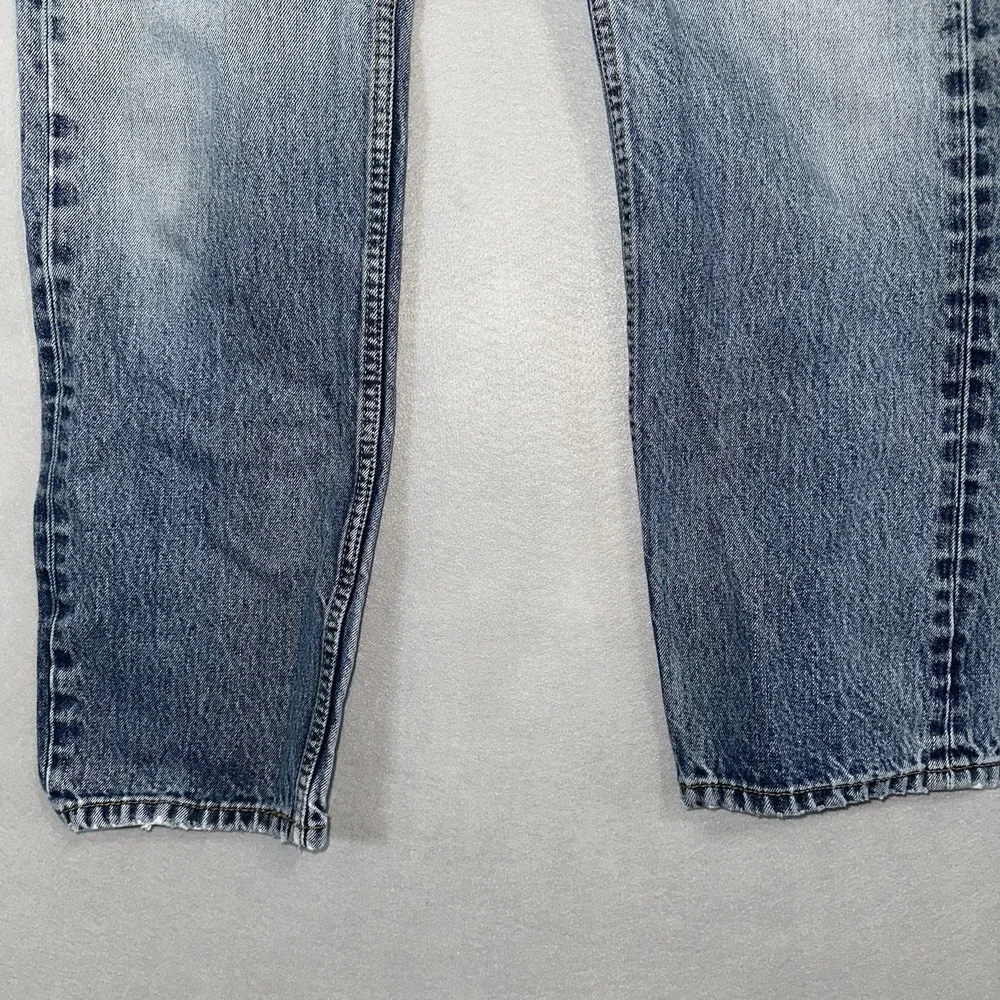 Levis 505 Jeans Mens Size 33x30 ( Fits 33x28) Blue Distressed Nice Fade Casual